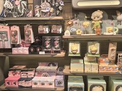 -泡泡玛特POPMART(合生汇店)