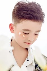 -熊猫叔叔高端儿童摄影(清江商场店)