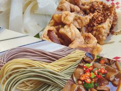 摇摇鲜酥肉-贤合庄卤味火锅(济南泉城路店)