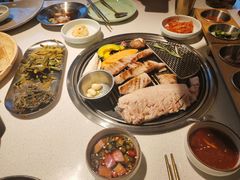 -黑豚黨韩国烤肉料理(悦然时光店)