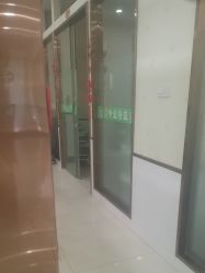 -苗医生专业祛痘·皮肤管理