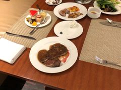 -赛瑞喜来登大酒店-盛宴自助餐厅