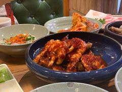 -草家酱蟹炭火烤肉店(珲春南路一店)