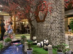 -万重锦·人文川菜馆(骡马市店)