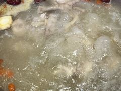 -光头药膳鸡(莱茵小镇店)