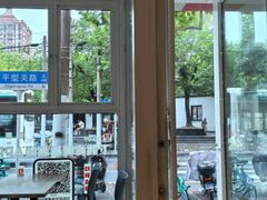 -肯德基(洛川店)