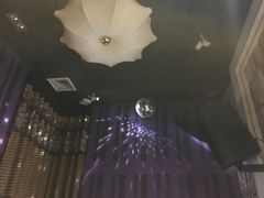 包房-皇马纯KTV·量贩·聚会(民治店)