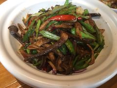 -先启半步颠·川菜小炒