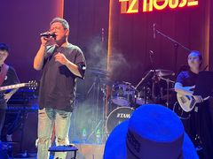 -TZ House音乐现场(来福士中心店)