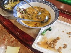 -方鼎食府