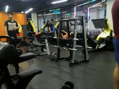 -W FITNESS 威尔仕健身·游泳(七宝店)