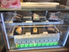 面包甜点陈列柜-都可手作(学士街手作店)