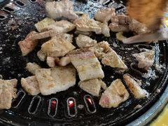 -胡悦里韩式烤肉(芝罘万达广场店)