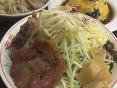 -拉面莊夢語＆中华料理八椿