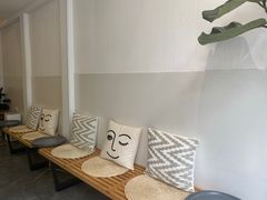 -red donkey coffee