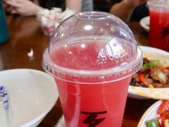 西瓜汁-歹歹的加个面过油肉拌面(贵州路店)