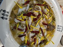 -渔语鱼酸菜鱼新川菜(来福士店)