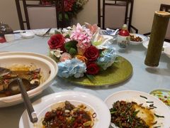 -鄱阳湖·江西小炒·瓦罐煨汤(五道口店)