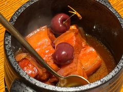 车厘子烧五花肉-甜阿姨·天台花园私房菜(万松园店)