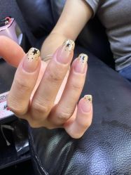 -馨米兰美甲美睫