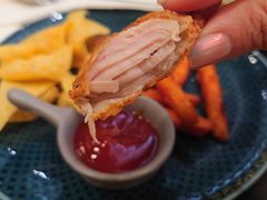 -théATRE茶聚场·餐厅(环球金融中心店)