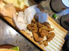 -沪小二炭火蛙锅(淮海中路美食不夜城店)