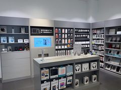 -Apple授权专营店(宝山万达店)