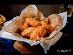 蛋黄鸡翅-新发现(苏州中心商场店)