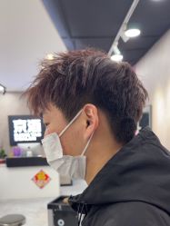 -京滔美发烫发染发