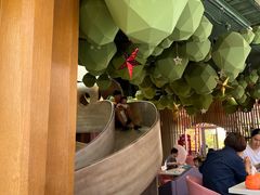 -水桶王国主题餐厅·聚会·生日派对·亲子活动·家庭套餐(亚龙湾希尔顿店)