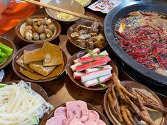 -黄潇洒老火锅(九眼桥宏济巷店)
