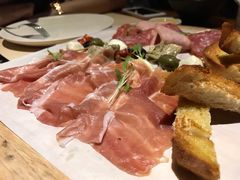 奶酪火腿拼盘-Mercato莫卡多露台餐厅与酒吧(K11店)