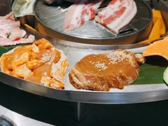 -哈哈碳都·牛肋条无限自助烤肉(台江万达店)