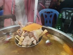 -广宁炭炉鸡煲·富临门饭店