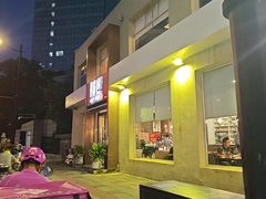 -莲餐厅·湖北菜·潜江小龙虾店(愚园路店)