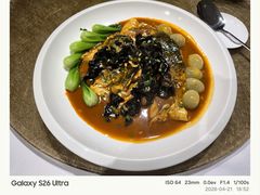 红汤拆烩鱼头-鹿园 MOOSE(长宁店)