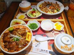 -桃花丼烧肉饭(凯丹商场店)