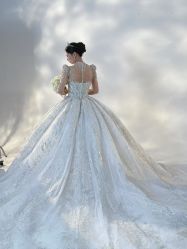 -MAO亲爱的猫婚纱摄影工作室