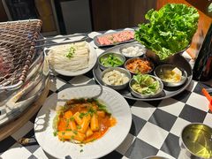 -有吉社炭火烤肉(香格里拉店)