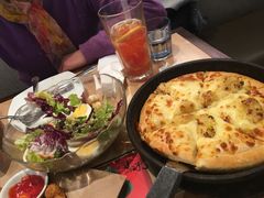 -必胜客(百联又一城店)