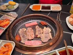 -梨花自助烤肉(西三旗万象汇黑金店)