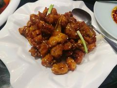 -铜锣湾·有麝自然香(渝北财富中心店)