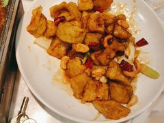 -辣小妮de川菜馆(红旗Mall店)
