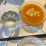 人间美味在雨石里