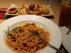 -必胜客(WOW中心城店)