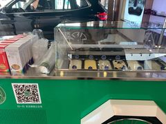 -宁波宝信宝马4S店(江北日湖店)