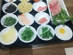 -妈妈故事米线(市府恒隆店)