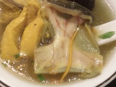 -丫丫汤膳打边炉(宏府408坊店)