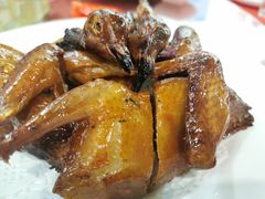 招牌黑椒脆皮鸽-光头老板·本帮菜