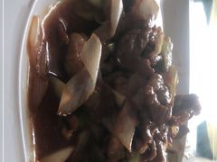-巧婆婆特色东北菜·铁锅炖